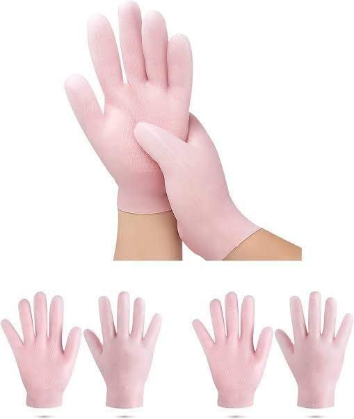 Silicone gel moisturizing gloves detail view showing the gel-lined inner surface