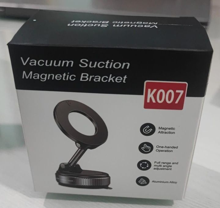 K007 vacuum suction magnetic bracket box showing magnetic attraction features