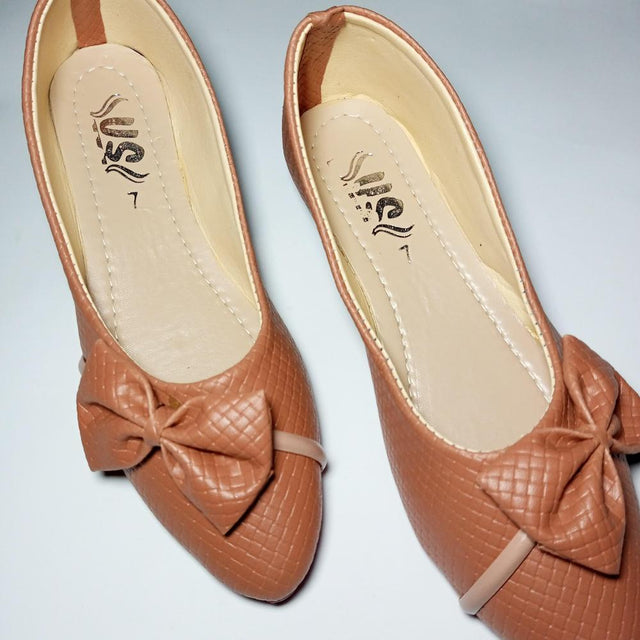 Women's Pu Fabric Pumps - PrimeKart Pakistan