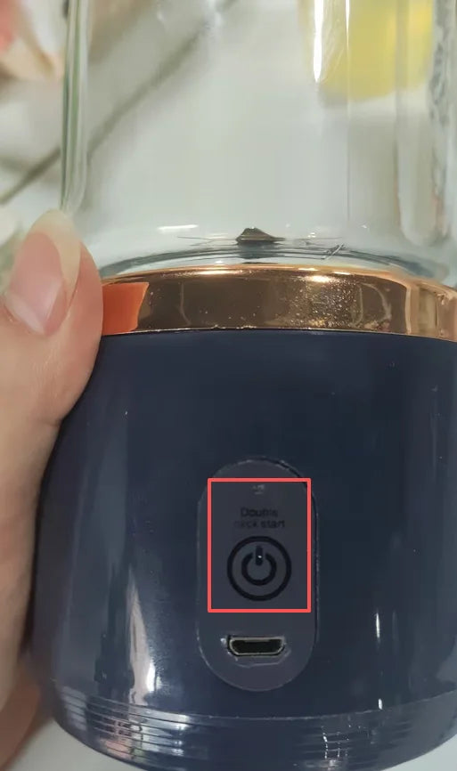 Portable blender bottle in hand demo