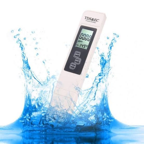 Digital TDS meter pen with protective probe cap — pocket-size water quality tester